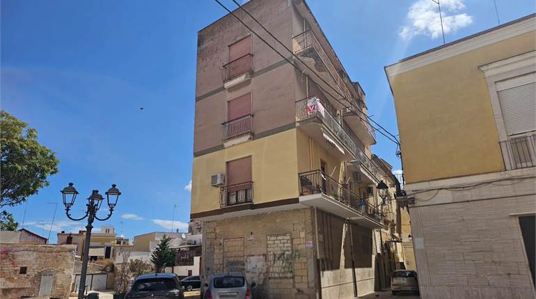 APPARTAMENTO IN CENTRO